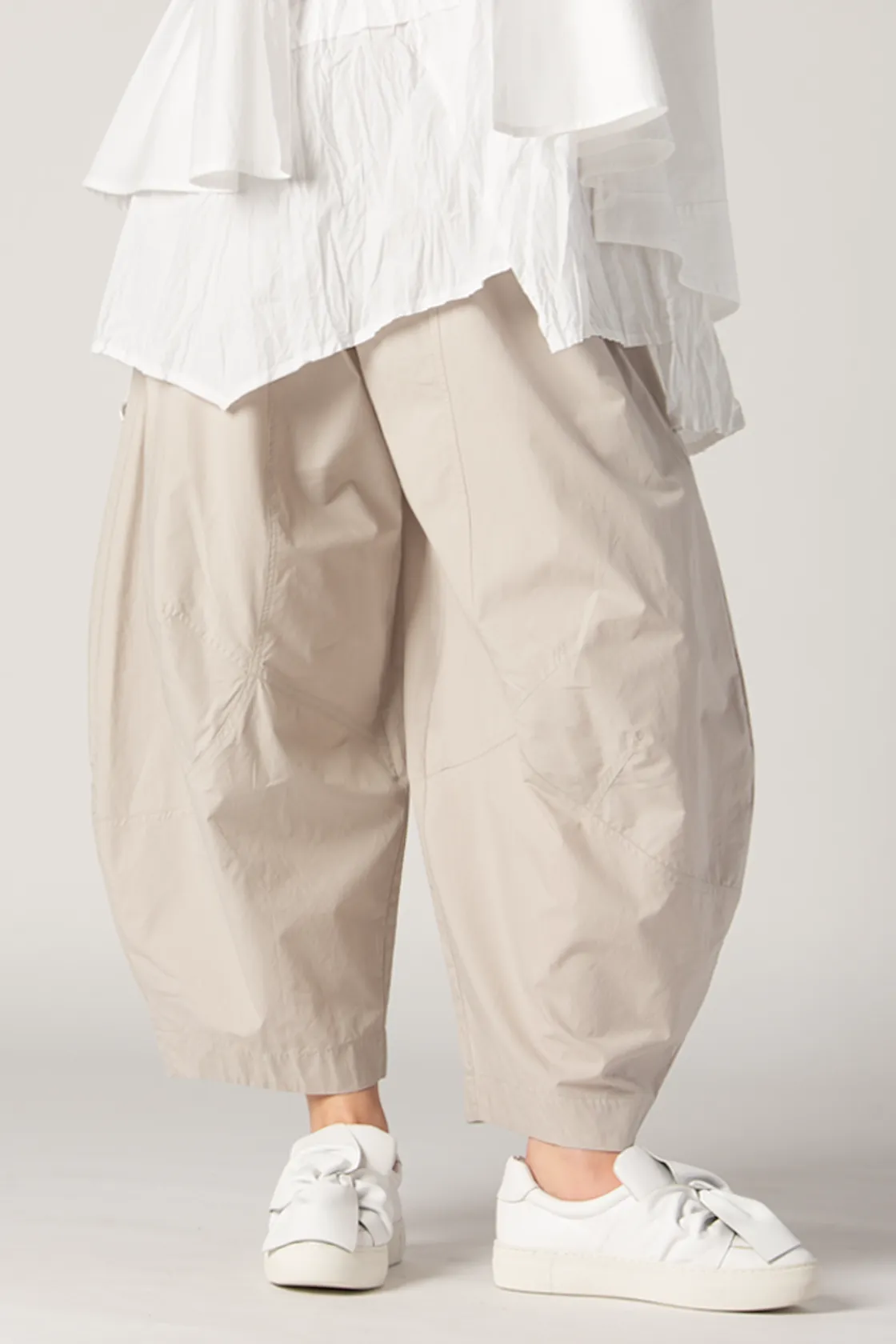 ALEMBIKA Evie Pant in Sand