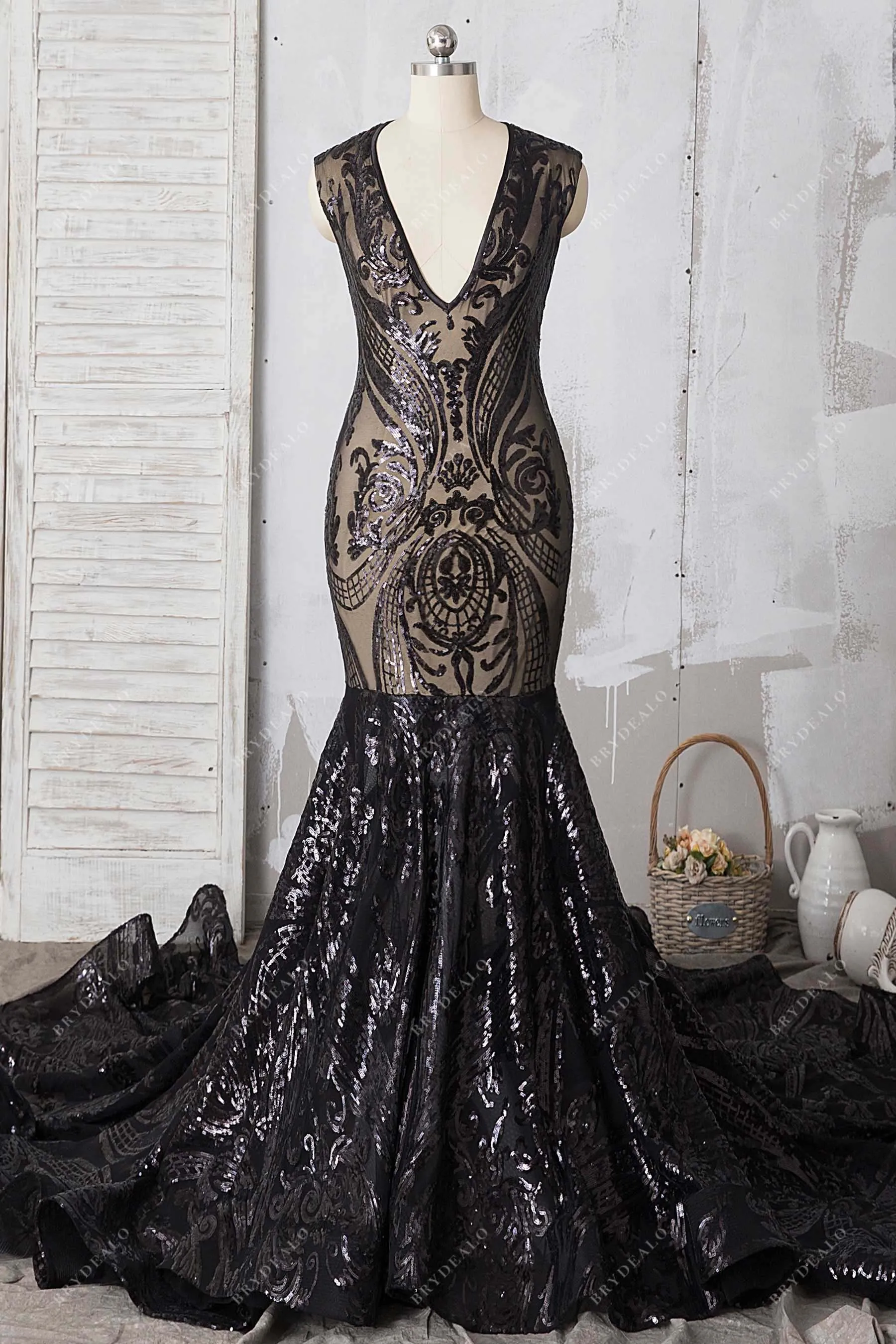 Black Unique Sequin Mermaid Long Train Prom Dress