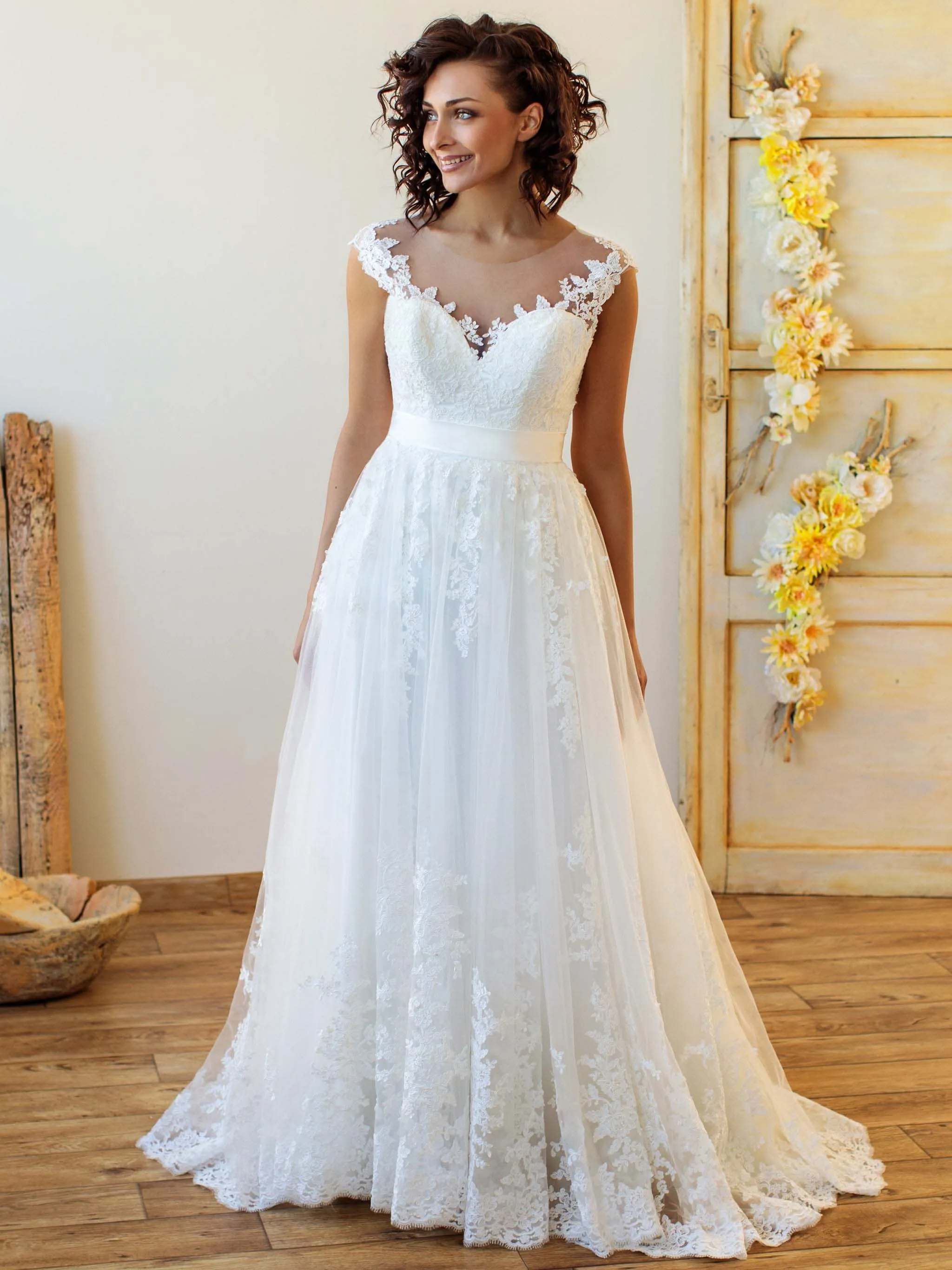 Cap Sleeves Illusion Neck Lace Tulle A-line Wedding Dress