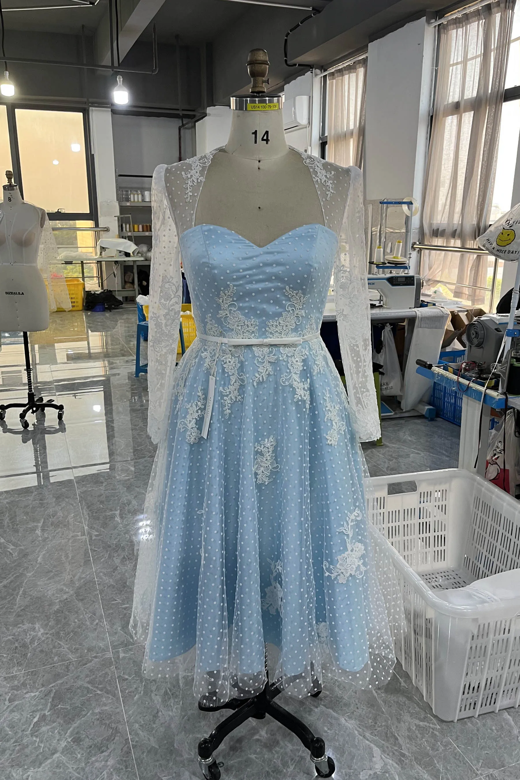 Chic Lace Queen Anne Sky Blue Tea Length Casual Bridal Dress