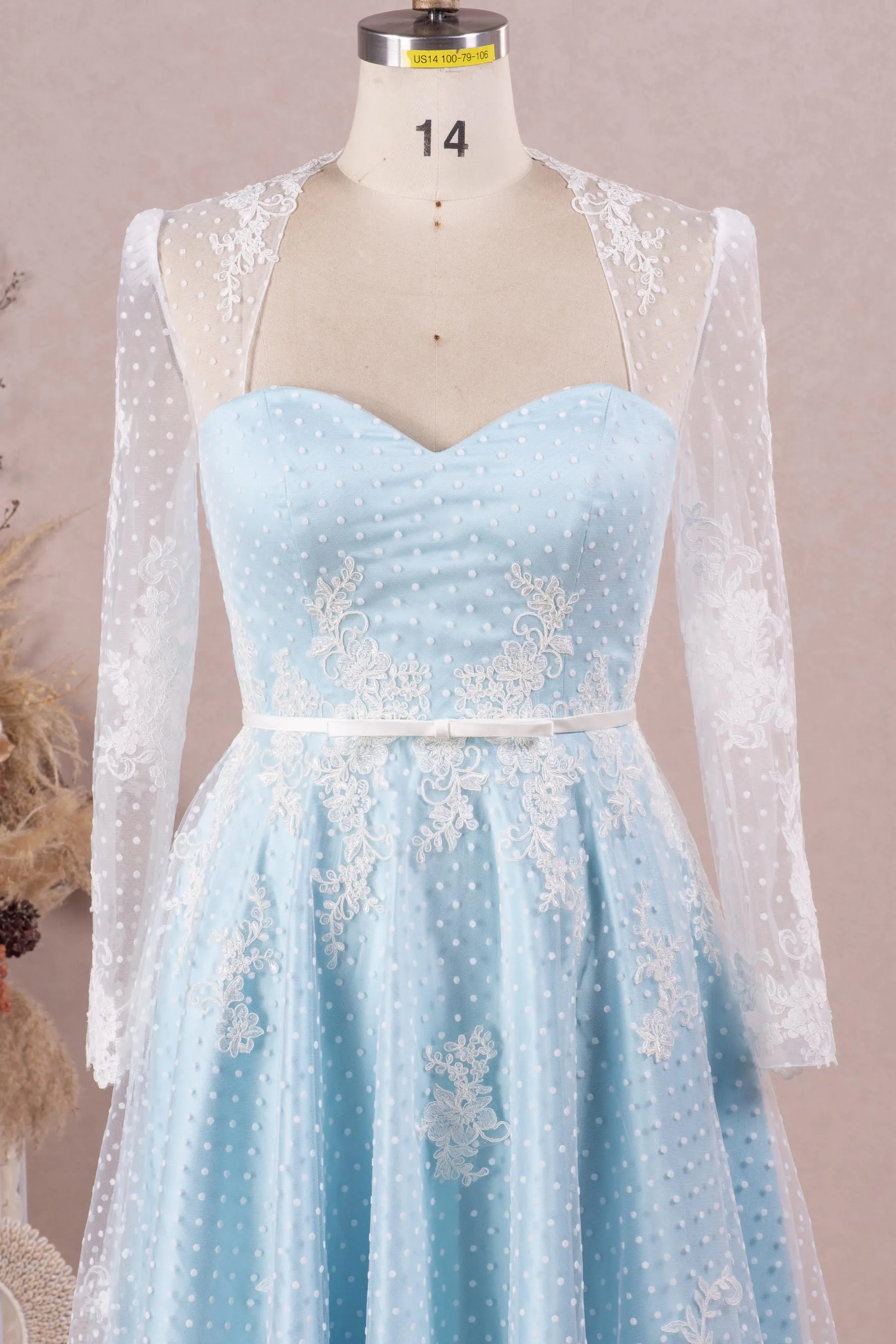 Chic Lace Queen Anne Sky Blue Tea Length Casual Bridal Dress