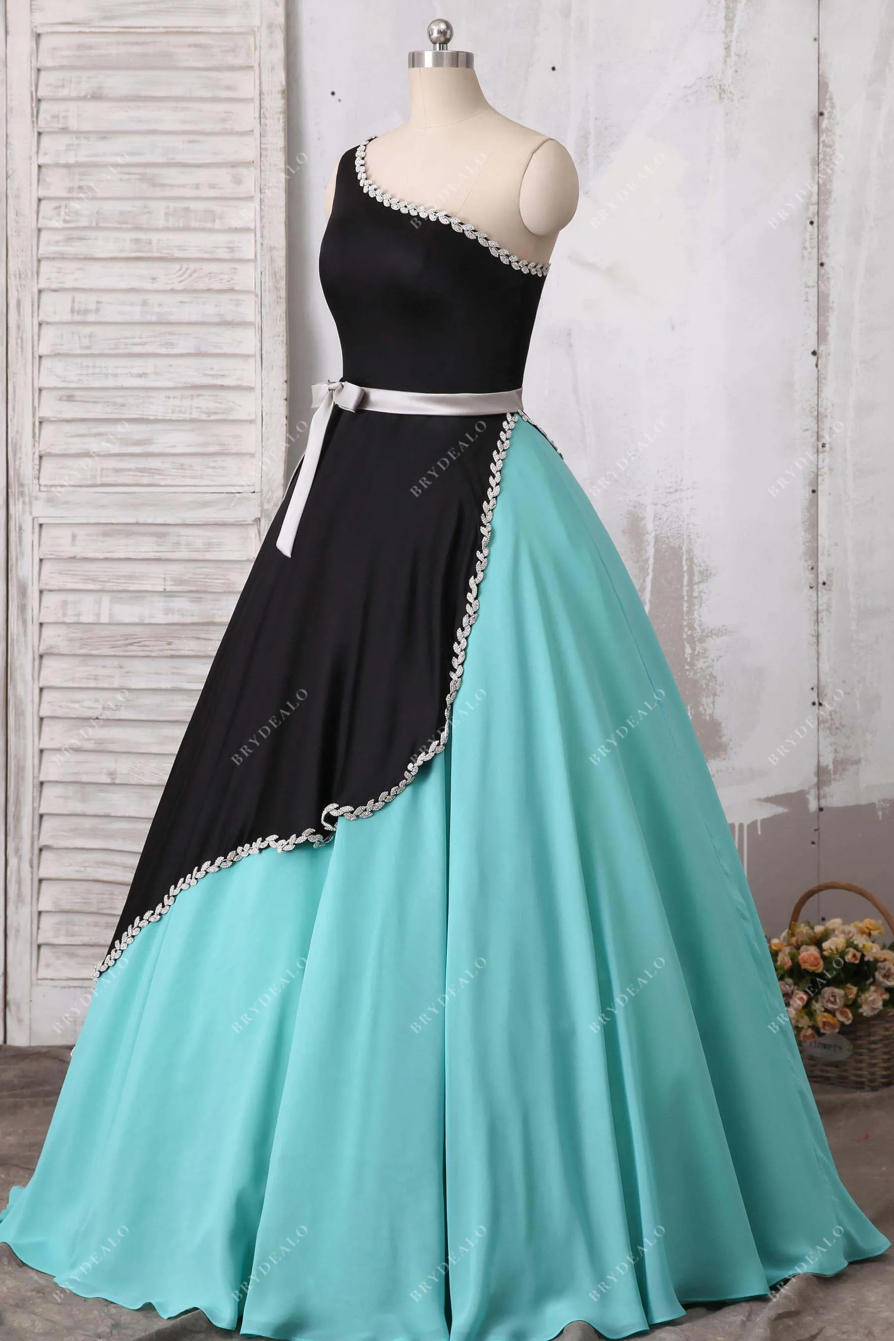 Chic Two-tone One Shoulder Crystal Prom Ball Gown