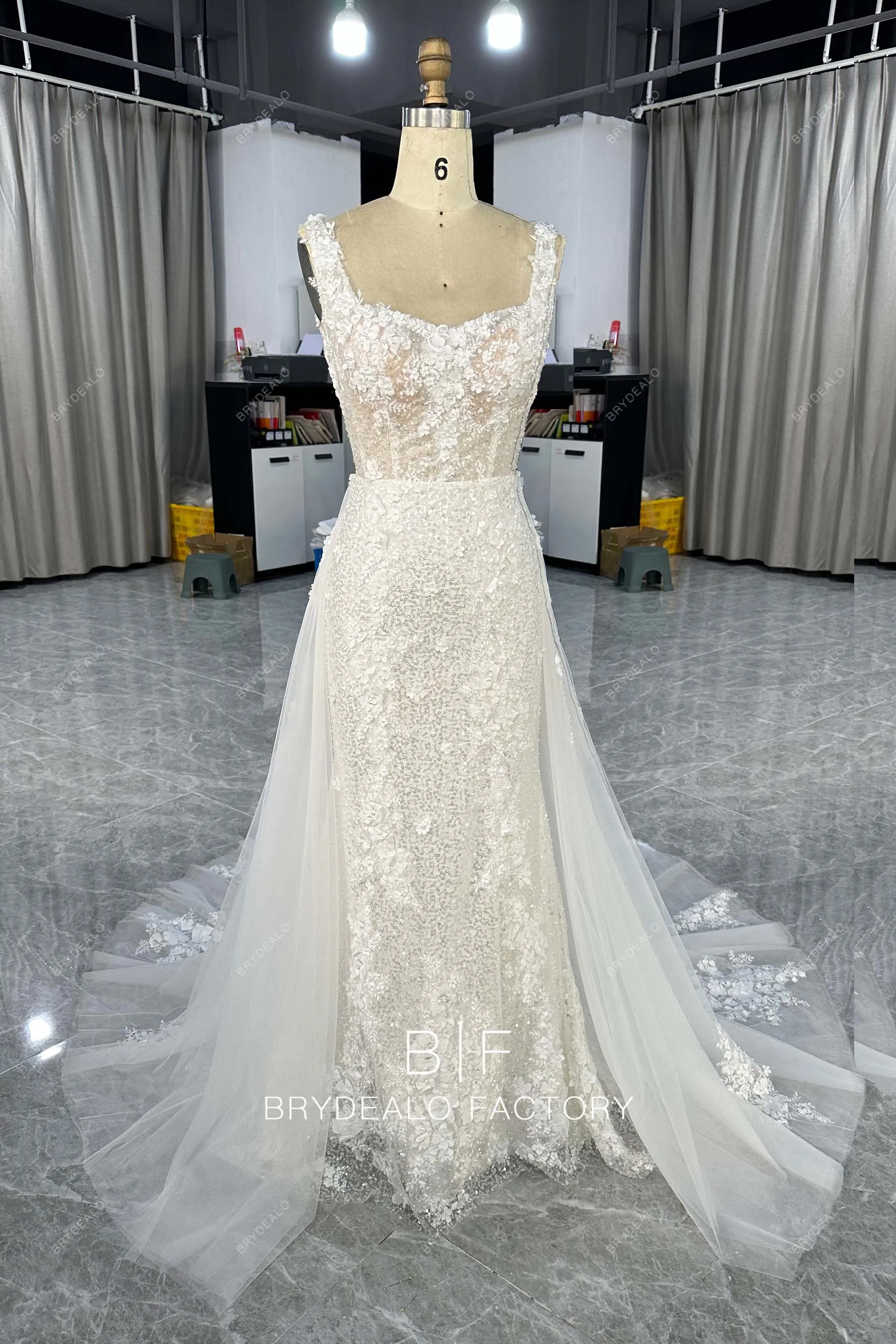 Designer 3D Lace Sparkly Wedding Dress with Overskirt BR20231800-01