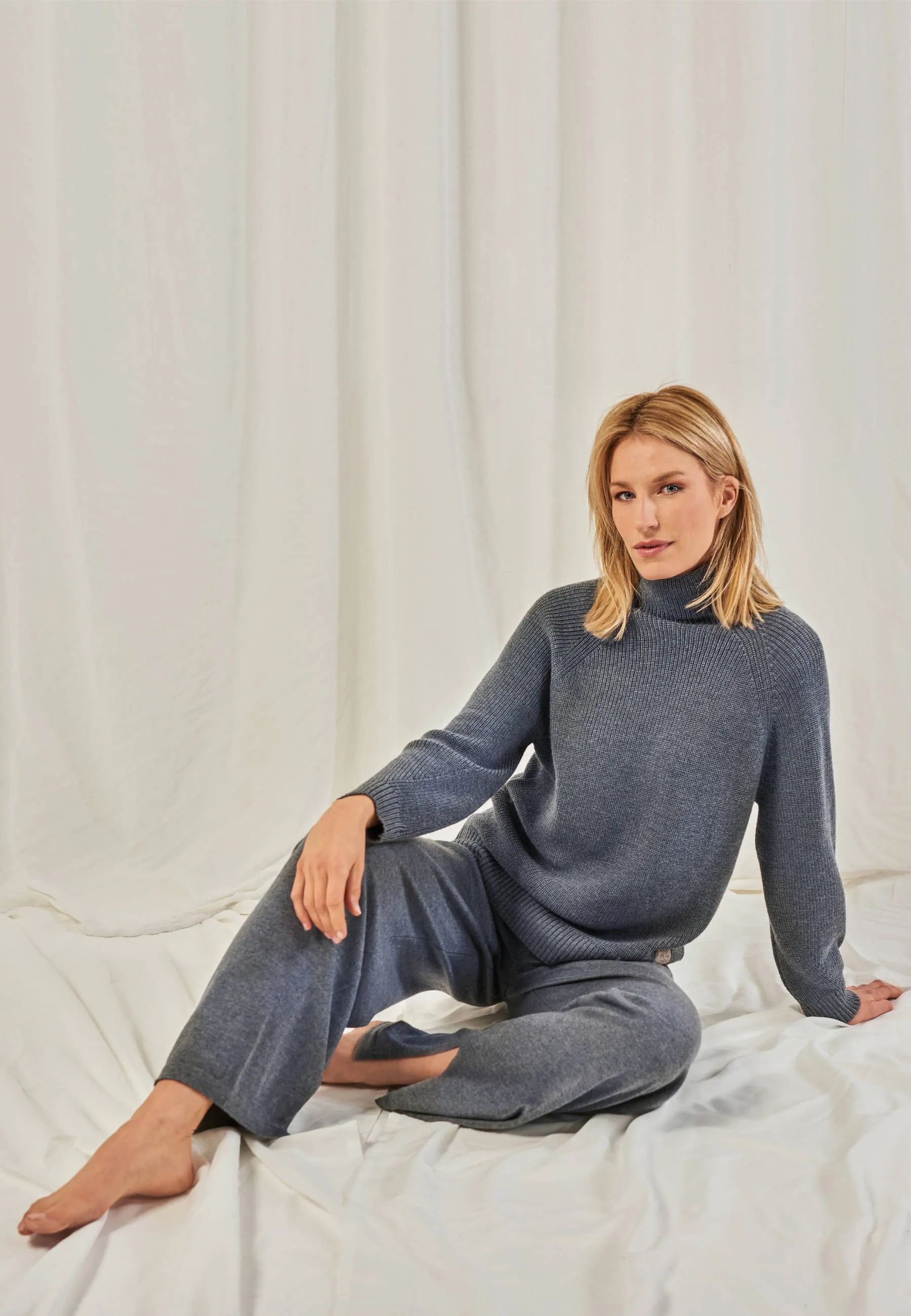 LOUNGEWEAR SET - Pullover Eve & Pants Bailey