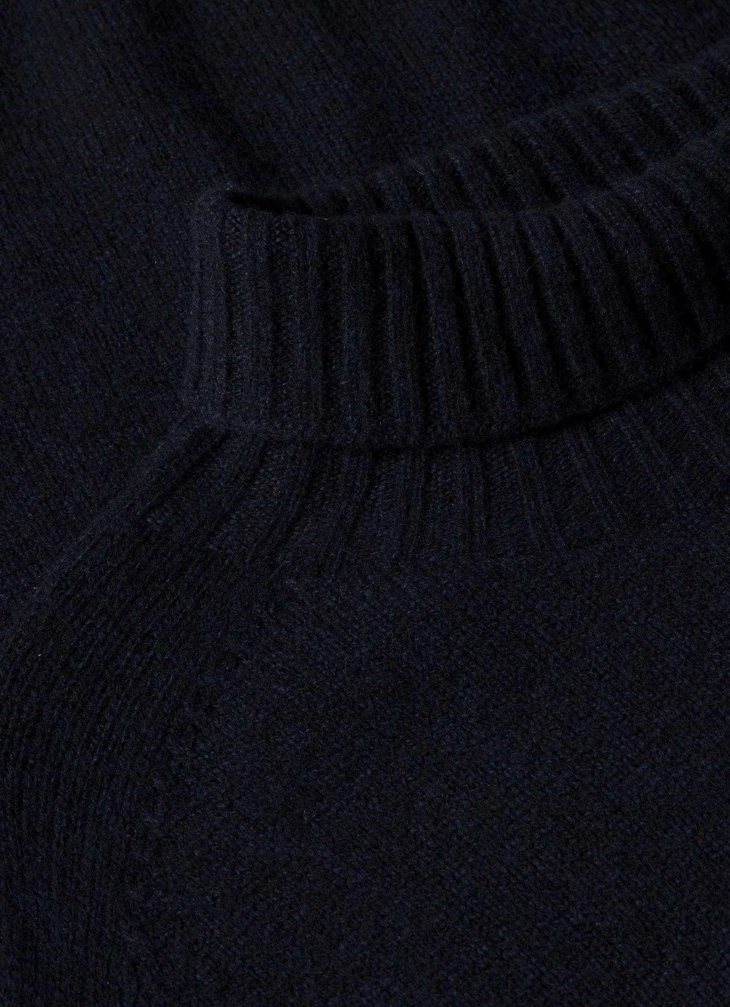 Men's Lambswool Roll Neck in Dark Navy Mouline