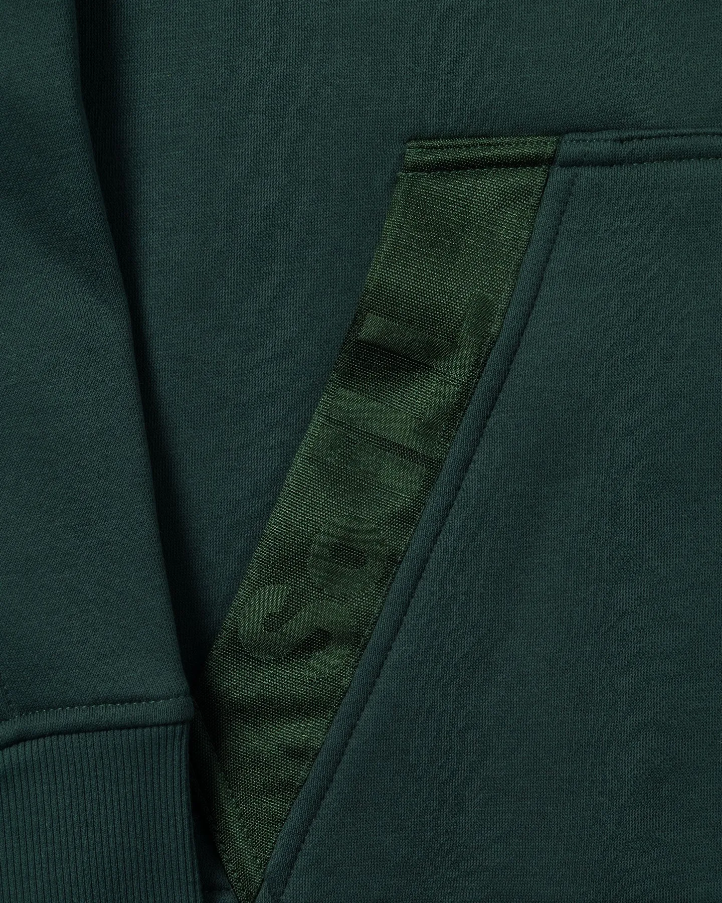 Nakoa Pullover Hoodie - On The Roam • British Racing Green "Lovey Green"