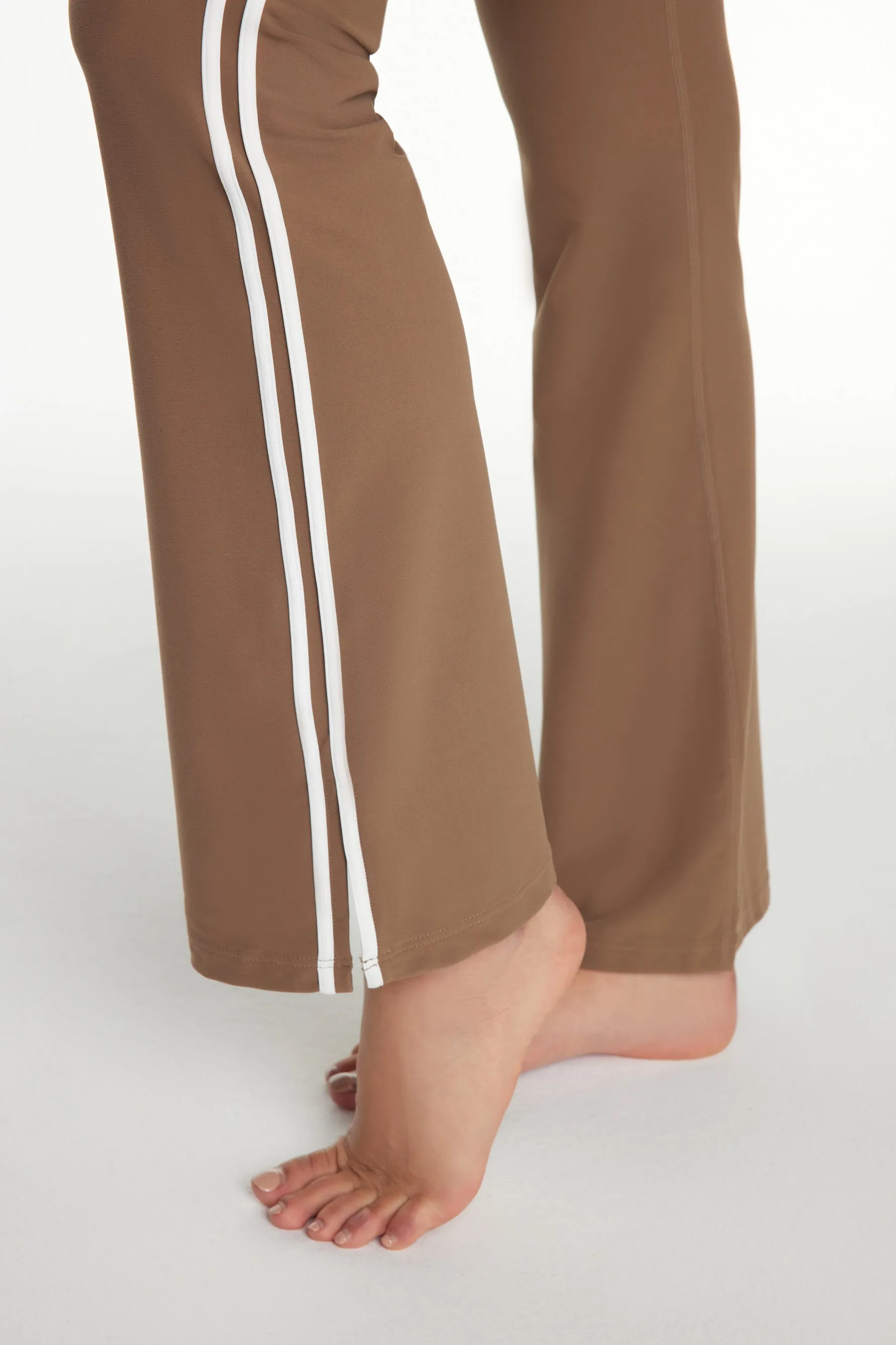 Peached Florence Flare Pants - Mocha