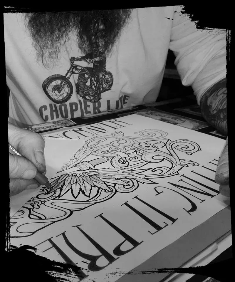 TONY THE ENGRAVER HITTING IT PRETTY T-SHIRT