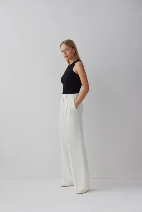 White high waisted Trouser pleated pants by Le Cle